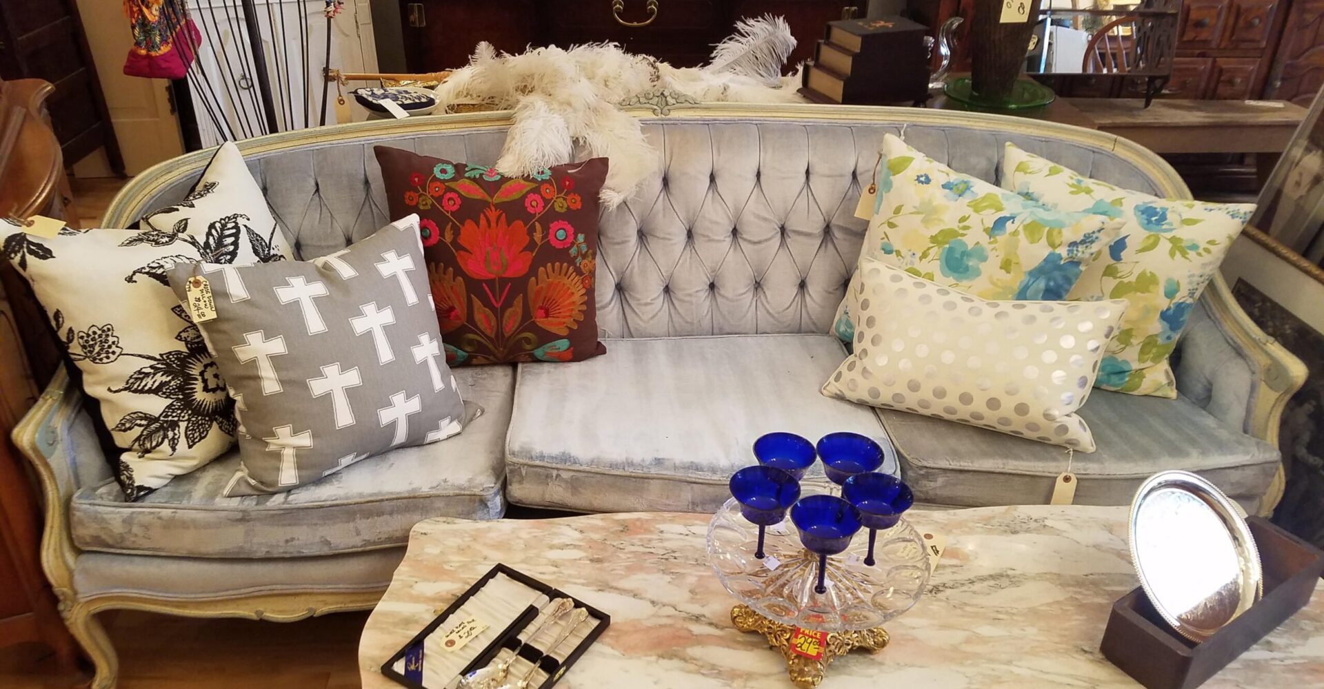 salvaged-couch salvaged-couch